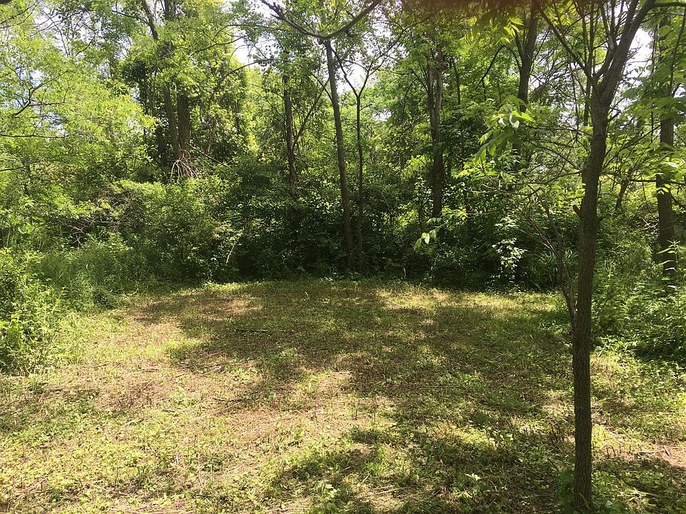 1st image of 5040 Eric Ct