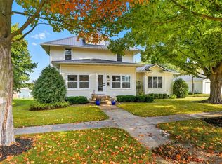 106 Prospect St NW, Blairstown, IA 52209
