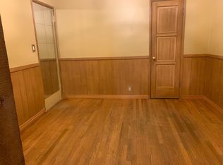 15015 Sylvan St #2, Van Nuys, CA 91411