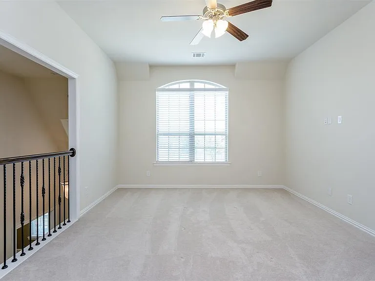 4214 Quiet Dawn Ln — Photo 23