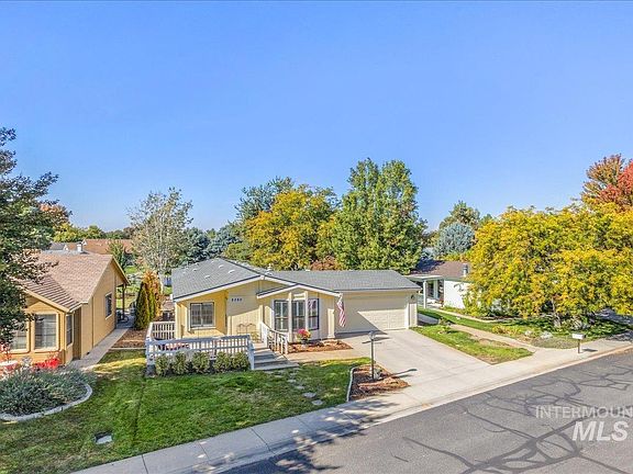 2nd image of 8380 W Willowpark Dr