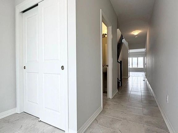 2nd image of 74 Acacia Rd