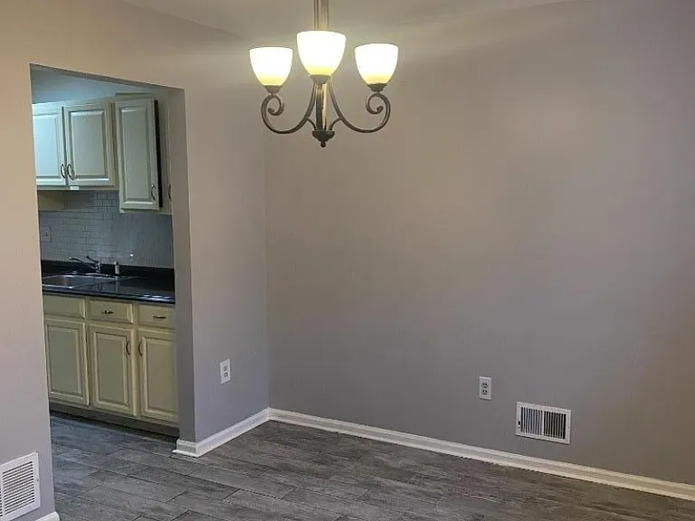 7 Rutgers Dr #7 — Photo 7