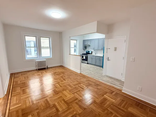 47-48 43rd Street image 7 of 29