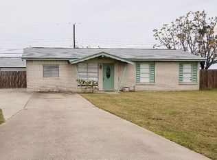 326 Oak Ridge Dr, Corpus Christi, TX 78418