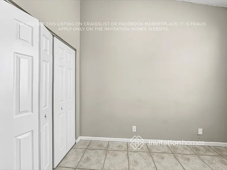 7704 Thornlee Dr — Photo 14