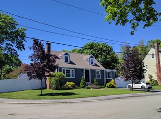 4 Branch Rd, Weymouth, MA 02190