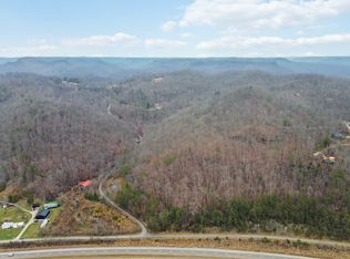 68 Star Gap Rd, Stanton, KY 40380