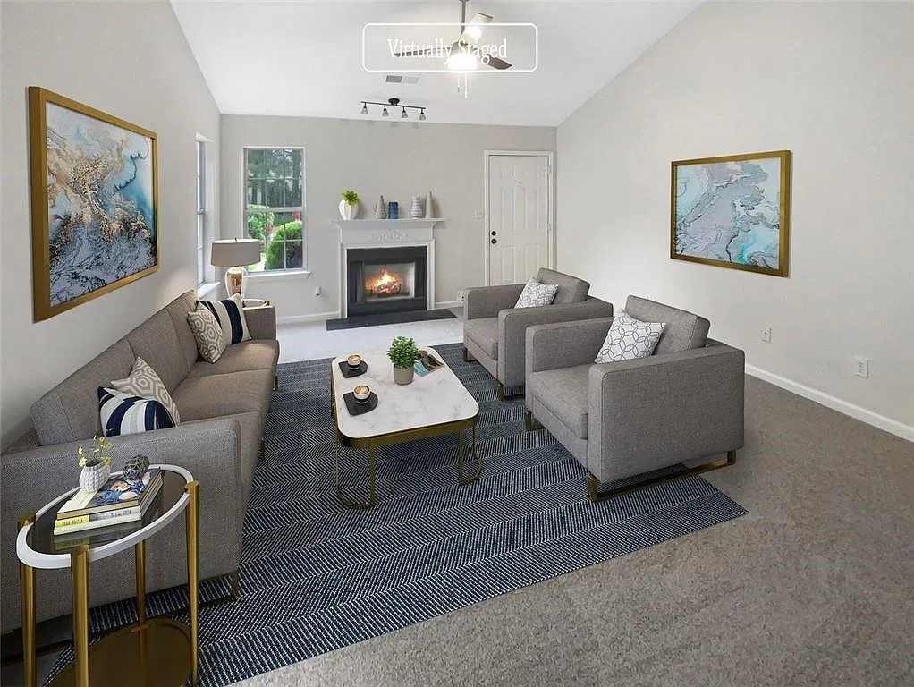3 bed, 2.0 bath, 1056 sqft, $1,800 — Photo 2