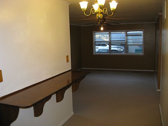 5th image of 1008 E G St