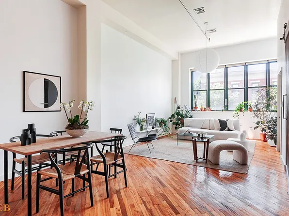 105 Lexington Ave APT 2E, Brooklyn, NY 11238