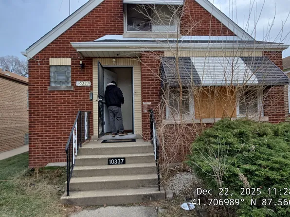 10337 S Crandon Ave, Chicago, IL 60617
