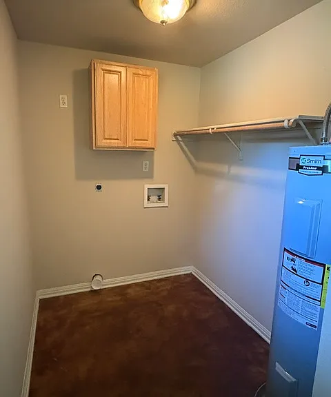 219 Windmill Hl — Photo 14