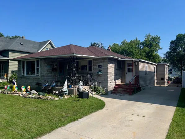 816 Main St, Marinette, WI 54143