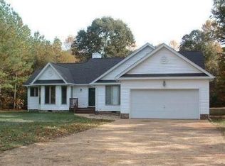 9285 Marfield Rd, Gloucester, VA 23061