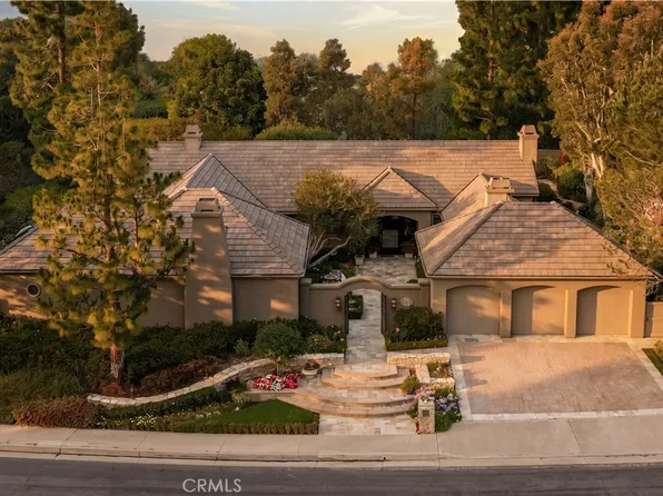 30 Burning Tree Rd, Newport Beach, CA 92660