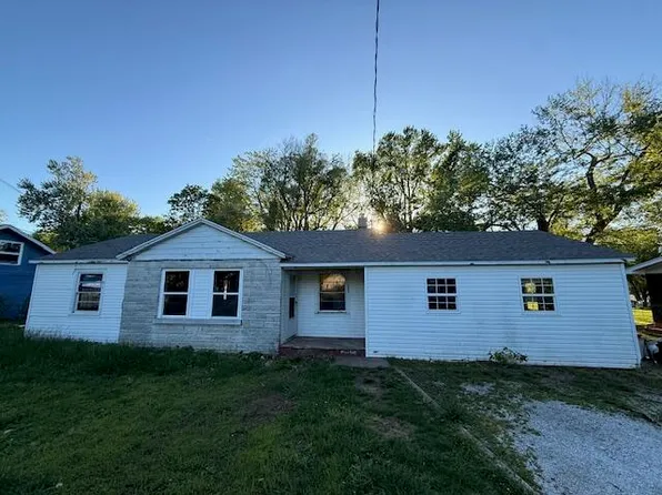 639 S Old Orchard Avenue, Springfield, MO 65802