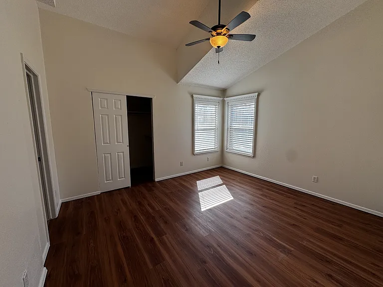 14344 Desert Shadow Dr — Photo 19