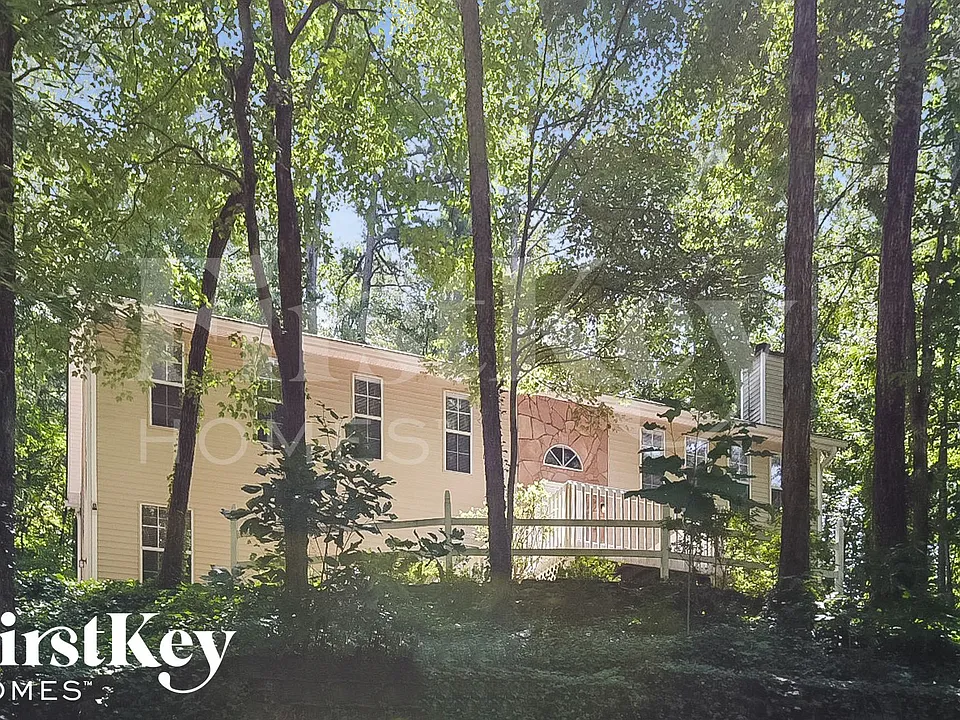 3954 Rock Mill Pkwy