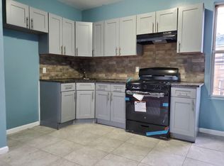 20 Bergen Ave #2, Jersey City, NJ 07305