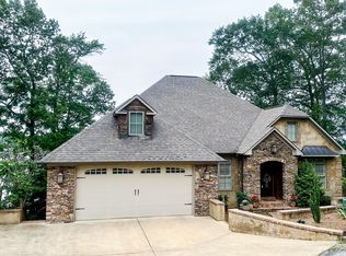 320 Frances Ln, Fulton, MS 38843