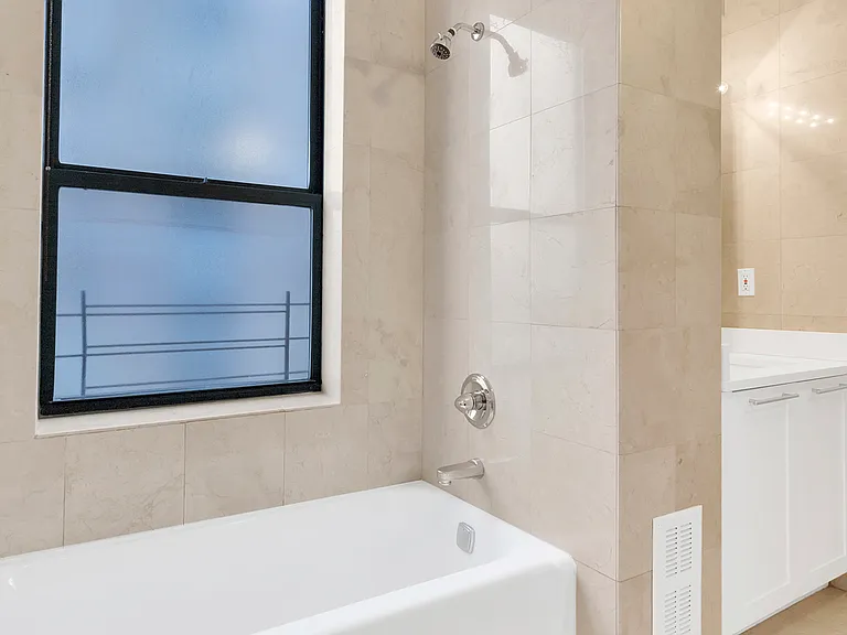 247 W 87th St #19B — Photo 6