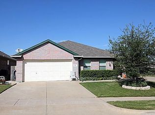 3745 Sapphire St, Fort Worth, TX 76244