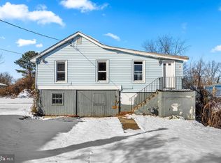 244 N Broad St, Penns Grove, NJ 08069