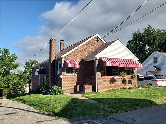 2nd image of 821 Sewickley St
