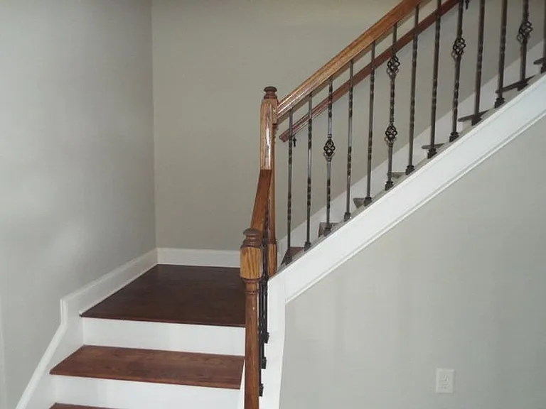 5600 Nicole Ct — Photo 8