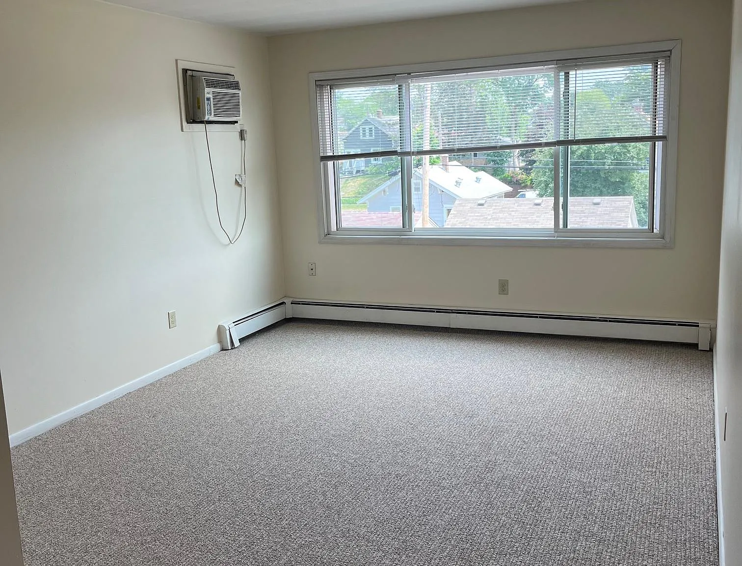 1 bed, 500 sqft, $1,075 — Photo 3