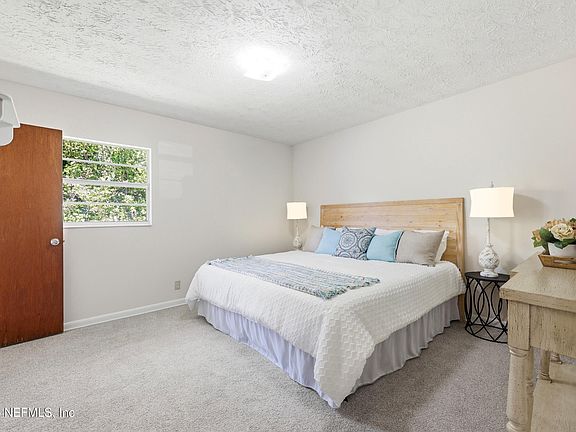 3rd image of 3210 DONHURST Street