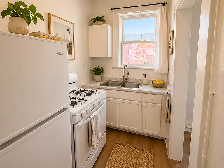 RCG 722 Hartford LLC — Photo 9