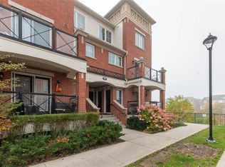 2480 Post Rd #2, Oakville, ON L6H0K1