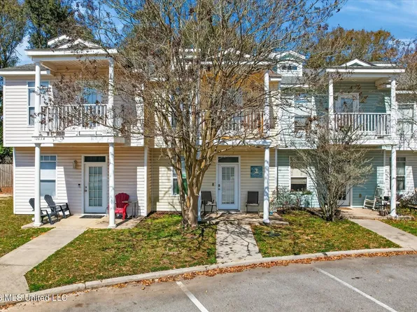 1283 Century Oaks Dr APT B, Gulfport, MS 39507