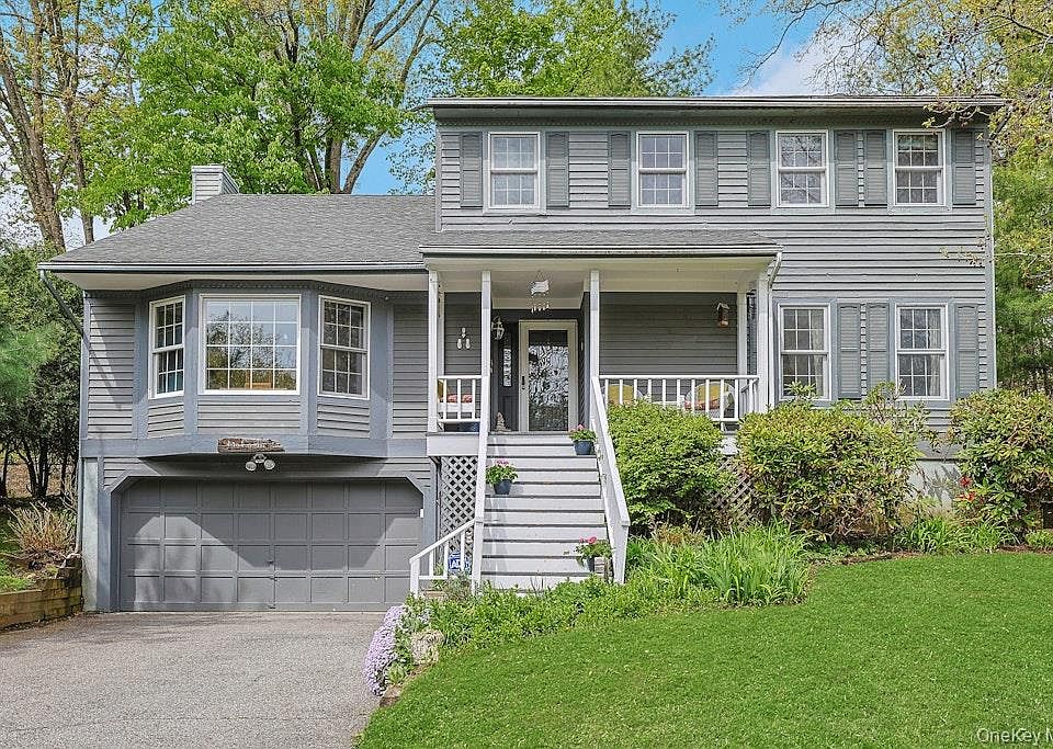 1st image of 22 Quail Hollow Road