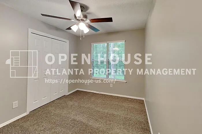 4015 Sharon Woods Dr — Photo 13