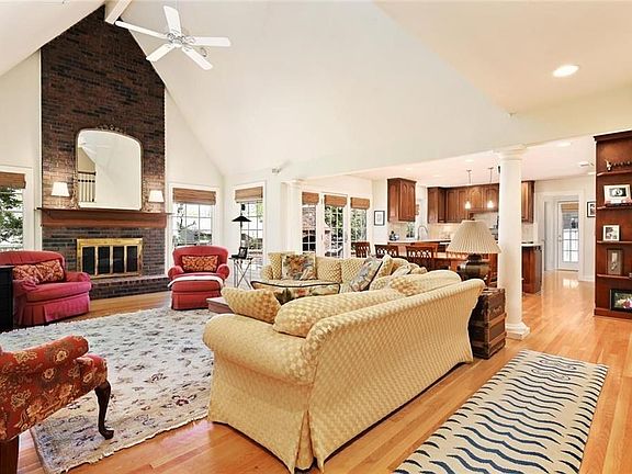 4th image of 9994 Mackey Cir