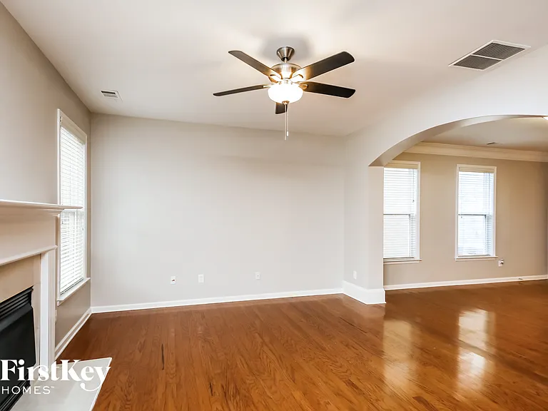 3360 Archgate Ct — Photo 2