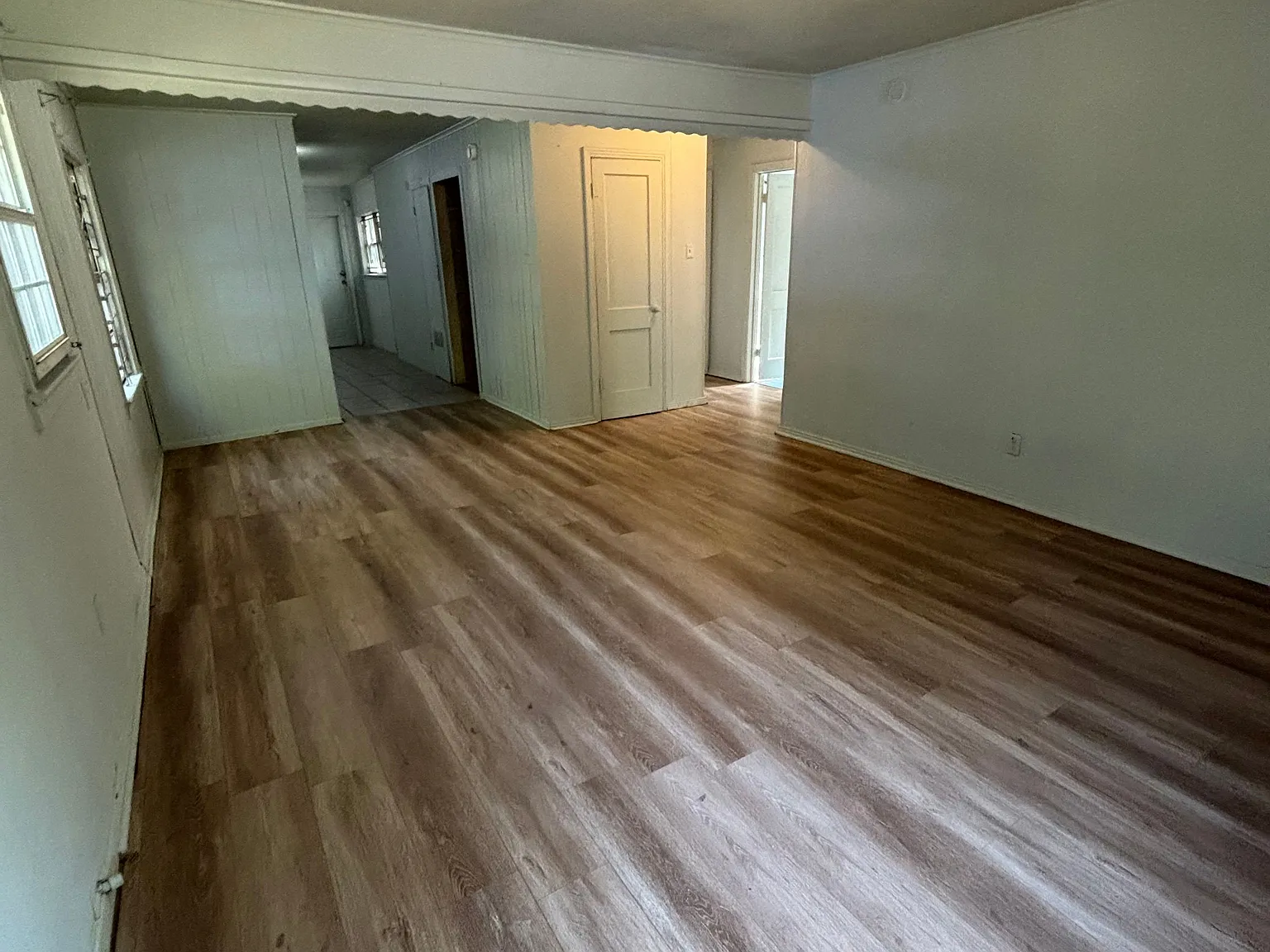 2 bed, 984 sqft, $750 — Photo 2