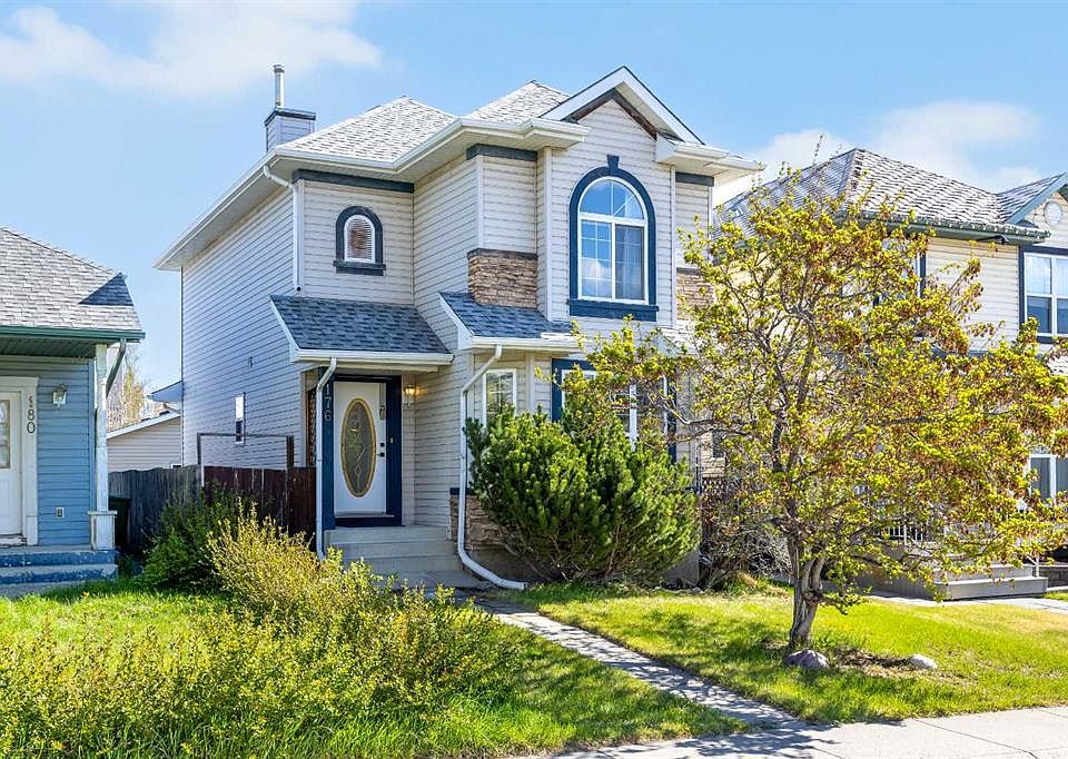 1st image of 176 S Arbour Grove Close NW