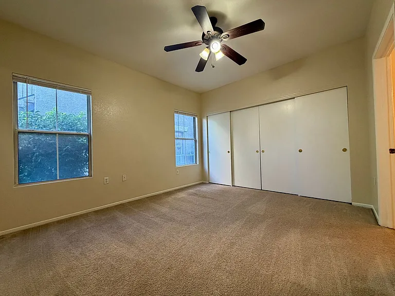 10245 S Maryland Pkwy #136 — Photo 10