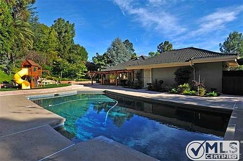 2nd image of 1313 La Granada Dr