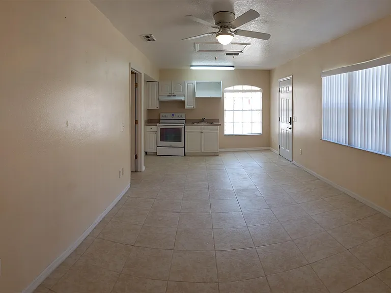 2807 Fan Palm Dr #5-1 — Photo 4