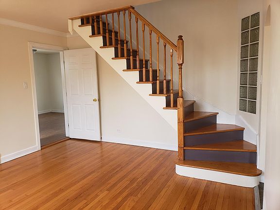 3rd image of 2530 N Neva Ave APT 2