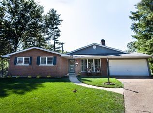 801 Doerwood Ct, Saint Louis, MO
