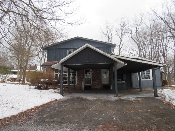 303 Lemmon Hollow Rd E, Kittanning, PA 16201