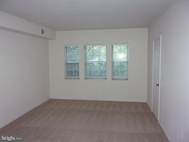 1776 N Troy St — Photo 2