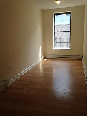 Rented by Bloom Real Estate Group | media 12