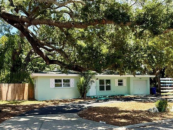 2nd image of 677 OAKWOOD DRIVE